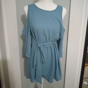 Motherhood Maternity Blue Cold Shoulder Top - sz M